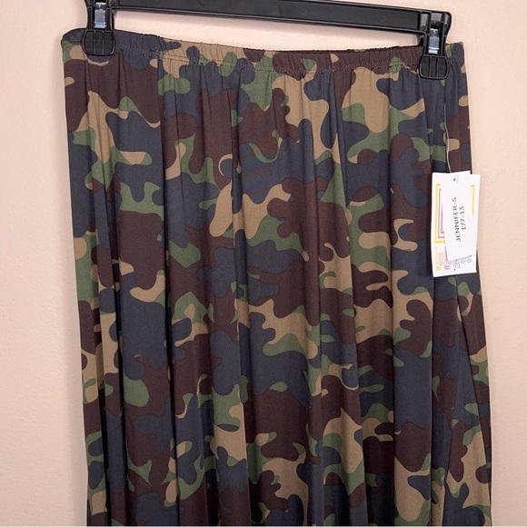 New Small LuLaRoe Camo Skirt Jessica Style Stretch Elastic Waistband Casual - Picture 5 of 13